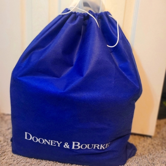 Dooney & bourke logo lock shoulder bag - Picture 5 of 5